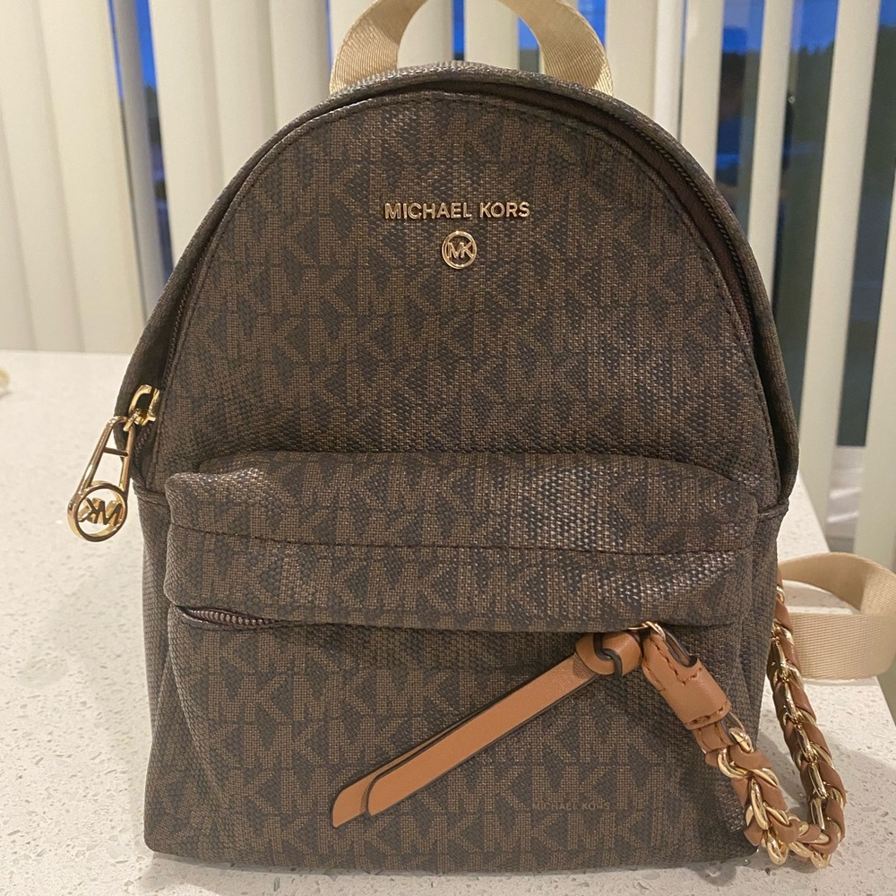 Michael Kors Slater Backpack✨